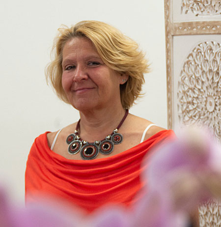 Heilpraktikerin und Ayurveda Massage Therapeutin Manuela Schmidt-Manz